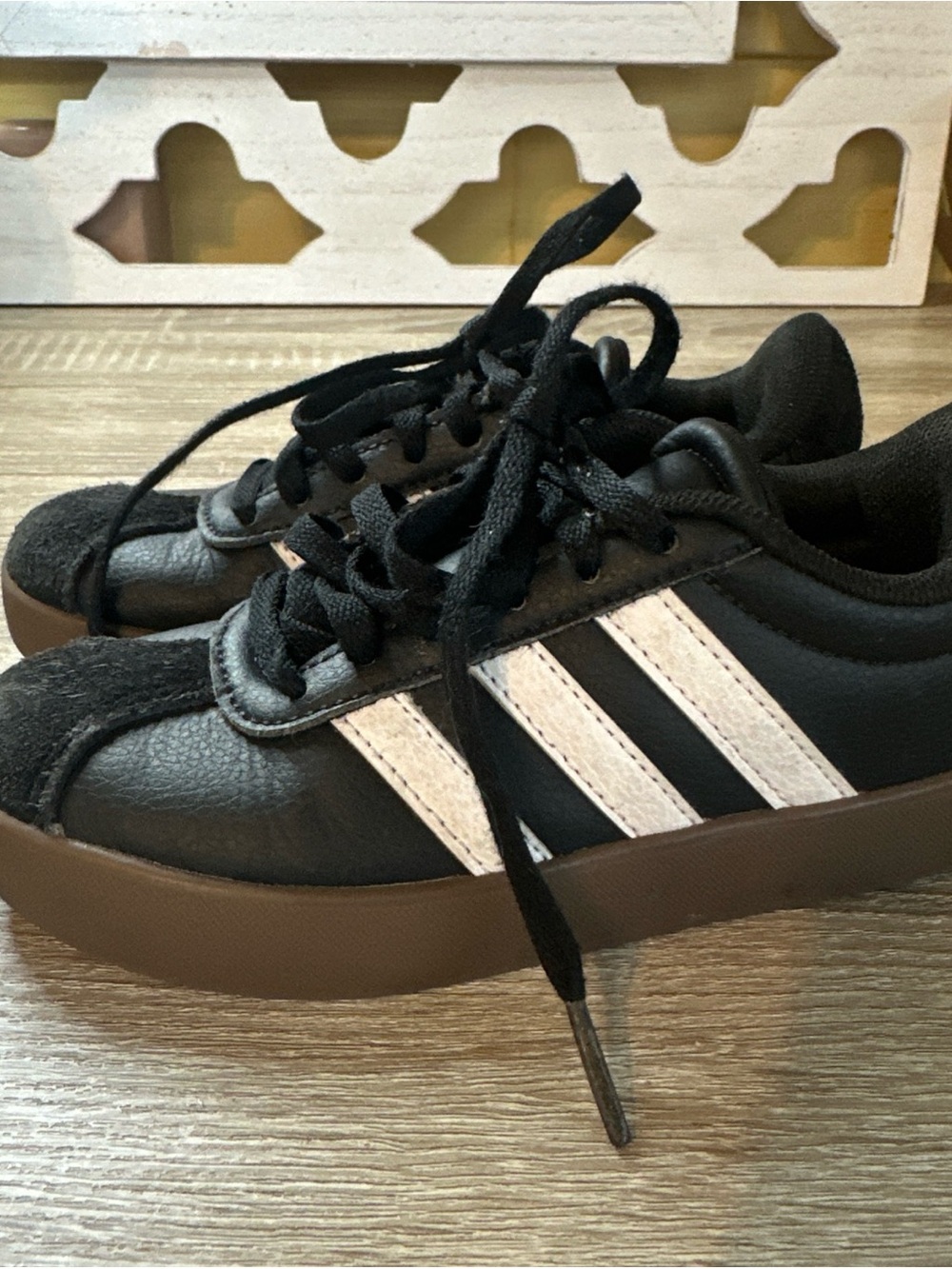 Kids Adidas court 3.0 size 11 black & white gum sole